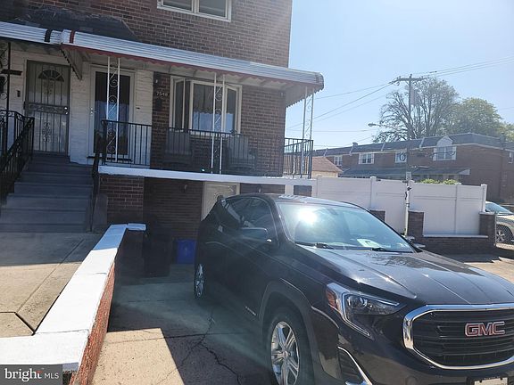 4th image of 7548 Elmwood Ave