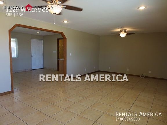 4th image of 1229 W Hermosa Dr