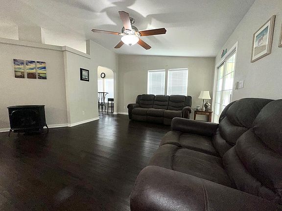5th image of 12731 NW 93rd Ln