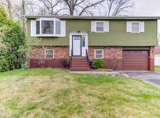 10 Florida Avenue, Rensselaer, NY 12144