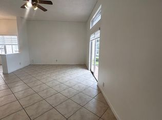 1052 Tupelo Way, Fort Lauderdale, FL 33327