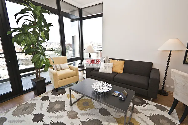 Rented by The KCI Group | media 10