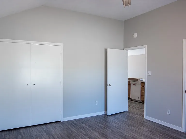 3739 Marielene Cir — Photo 8
