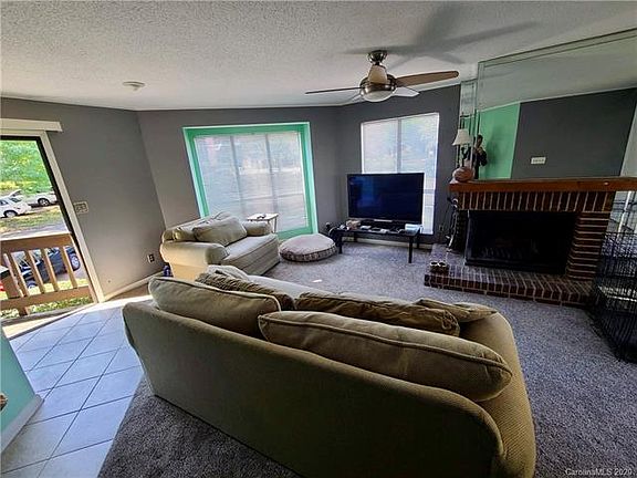 4th image of 8177 Cedar Glen Dr