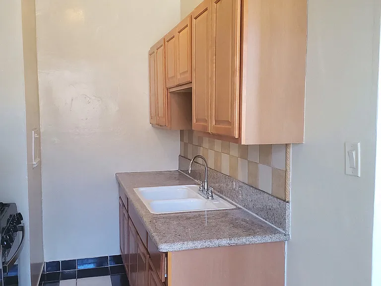475 S. New Hampshire Ave. — Photo 26