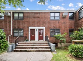 160-24 17th Ave #1, Whitestone, NY 11357