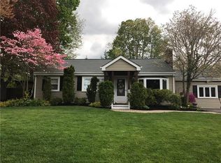 11 Western Ave, Barrington, RI 02806