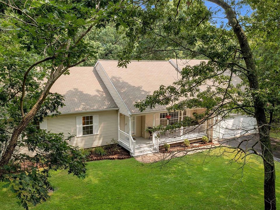 1st image of 54 Carmen View Drive