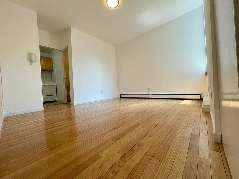 268 W 84th St #6B — Photo 2