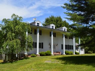 2527 Valley View Acres Rd, Stroudsburg, PA 18360