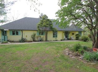 1011 Country Est, Lawrenceburg, KY 40342