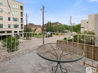 1420 Blodgett St, Houston, TX 77004