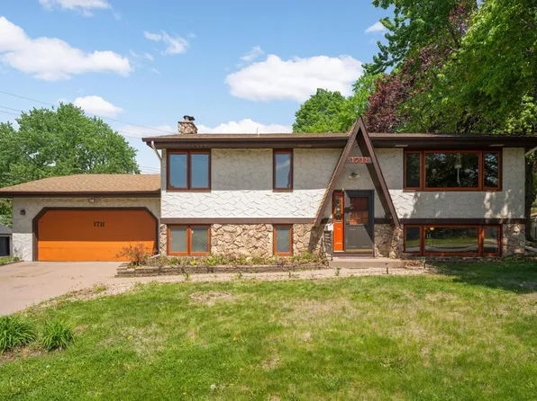 1711 41st Ave NE, Columbia Heights, MN 55421