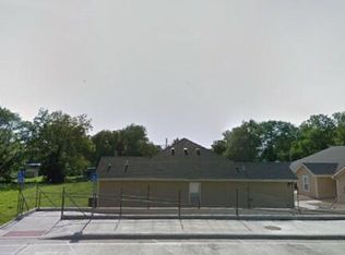 520 N Cedar St APT C, Ottawa, KS 66067