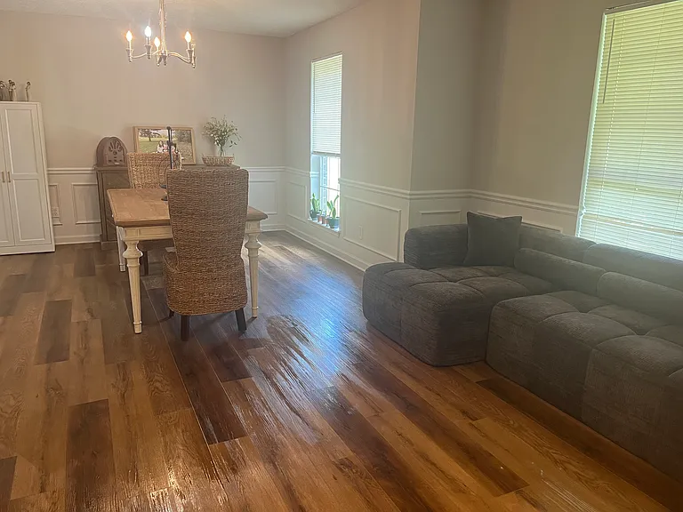 207 Creekview Cir — Photo 4
