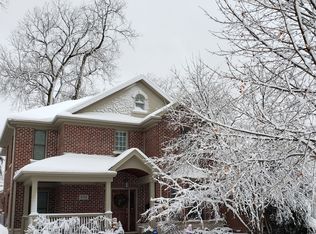 634 S Dryden Pl, Arlington Heights, IL 60005