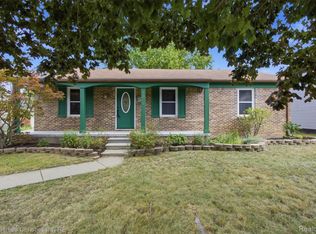 2814 Warrior Dr, Wixom, MI 48393