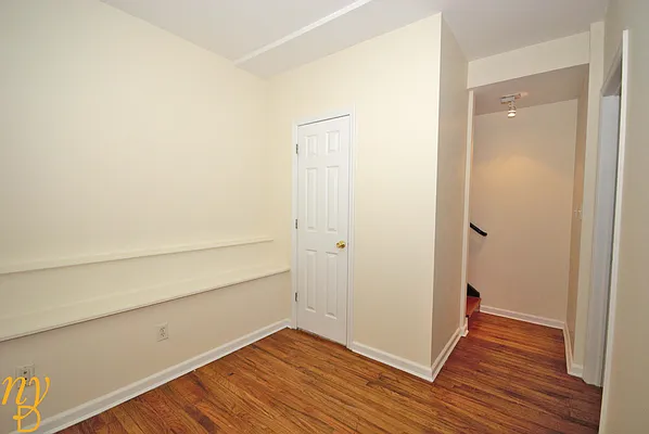Rented by New York Dwellings LLC | media 18