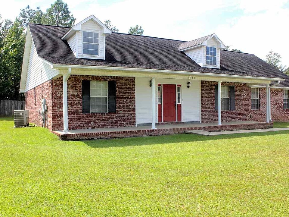 1st image of 1519 Twin Pines Cir