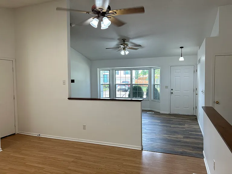 132 Christina Marie Dr — Photo 8