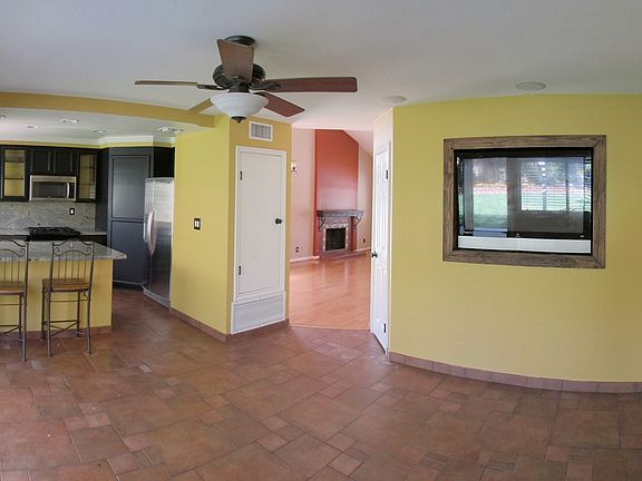 5th image of 26044 Coronado Ct