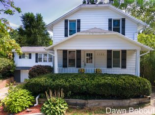 1122 Spring Ave NE, Grand Rapids, MI 49503
