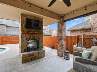 2739 Chimney Rock Rd, Burleson, TX 76028