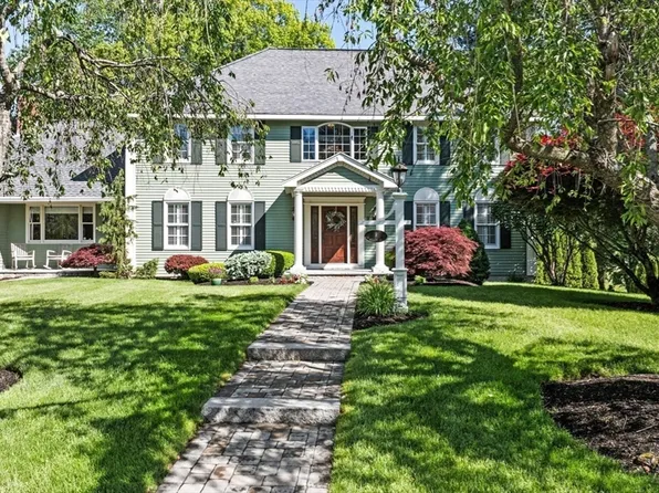 9 Wescott Rd, Andover, MA 01810
