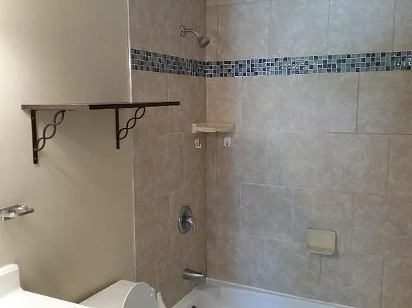 1059 Hope Ave, Virginia Beach, VA 23451
