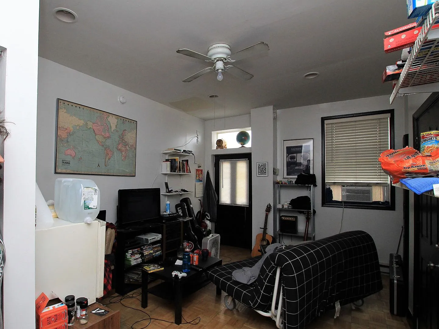 452 East Girard Ave — Photo 2