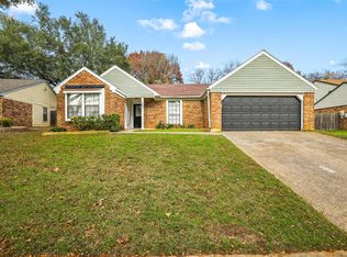 107 Mint Ln, Euless, TX 76039