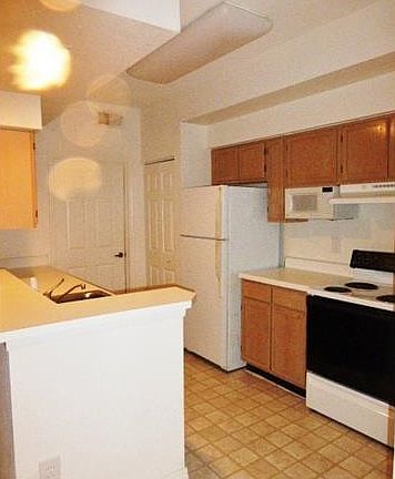 5th image of 4690 Saint Croix Ln APT 417