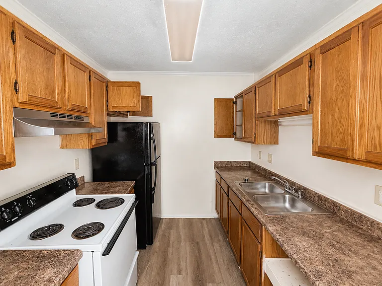 4375 Barrington Pl — Photo 6