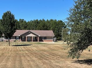 107 Sutton Rd, Nashville, AR 71852