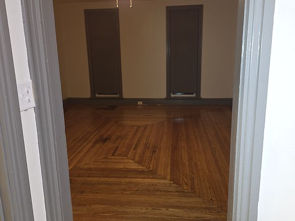 5th image of 108 S Railroad St #A