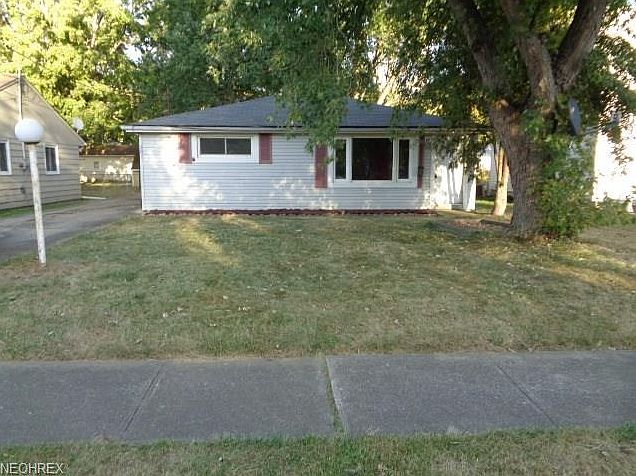 1st image of 361 Wesley Ave