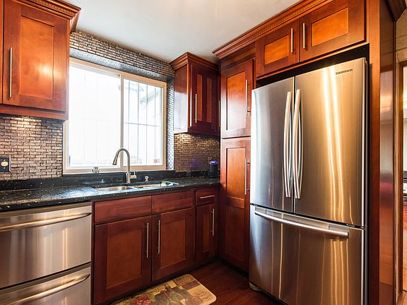 4th image of 76-01 113th St #7D