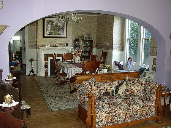 Parlor looking into Dining R