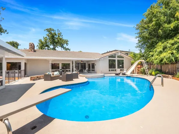 1930 Dry Creek Rd, San Jose, CA 95124