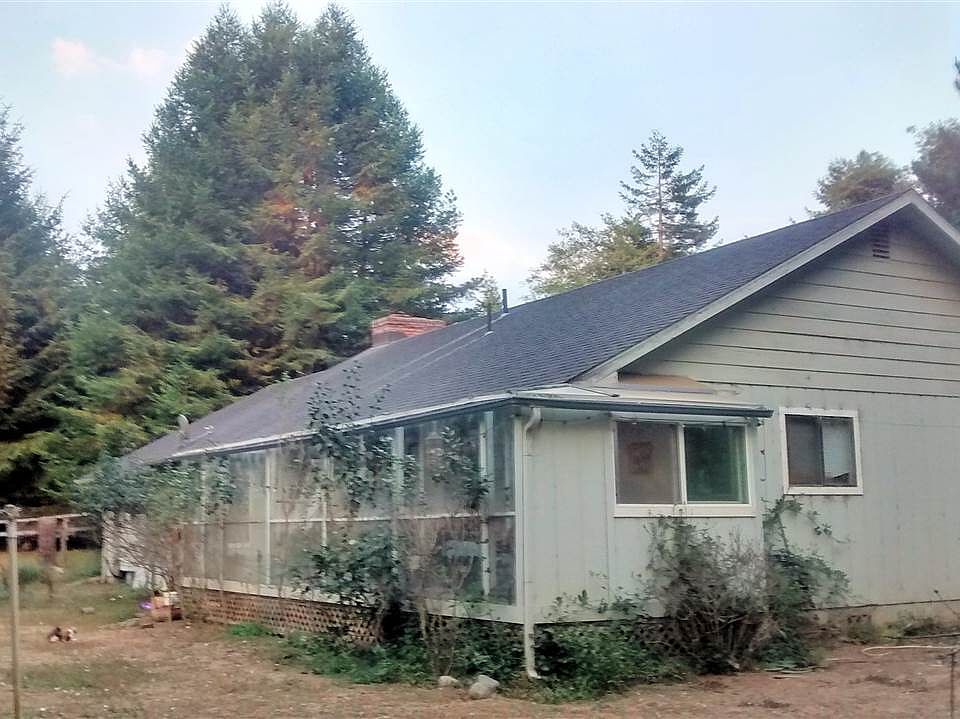 2nd image of 175 Country Ln