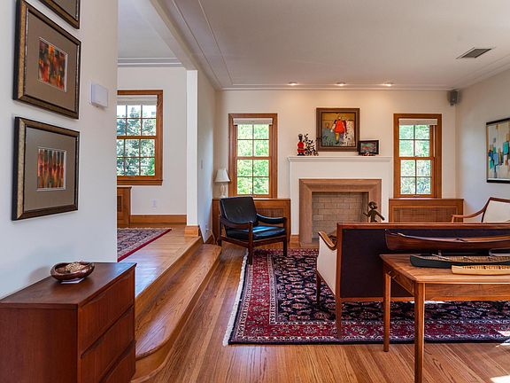 5th image of 2777 Upton Ave S #2