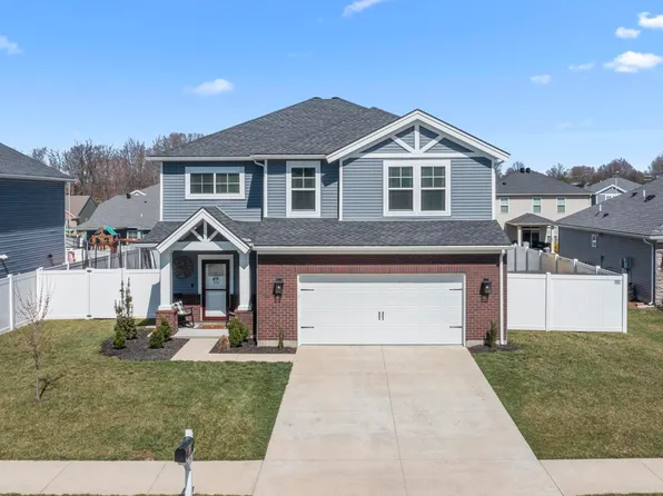 112 W Raider Ct, Huntingburg, IN 47542