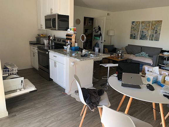 2nd image of 54 9th Ave APT 10