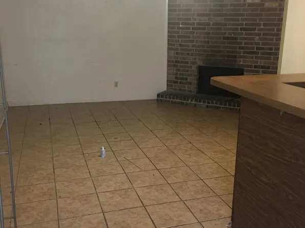 909 E Monterey Ct APT C, Gretna, LA 70056