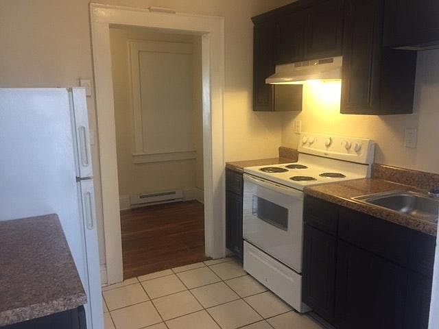 1st image of 817 W 37th St APT 2
