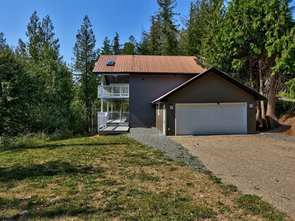 2725 Vickers Trl, Columbia Shuswap, BC V0E 1M8