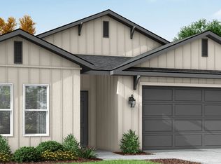 1842 E School Ave, Visalia, CA 93292