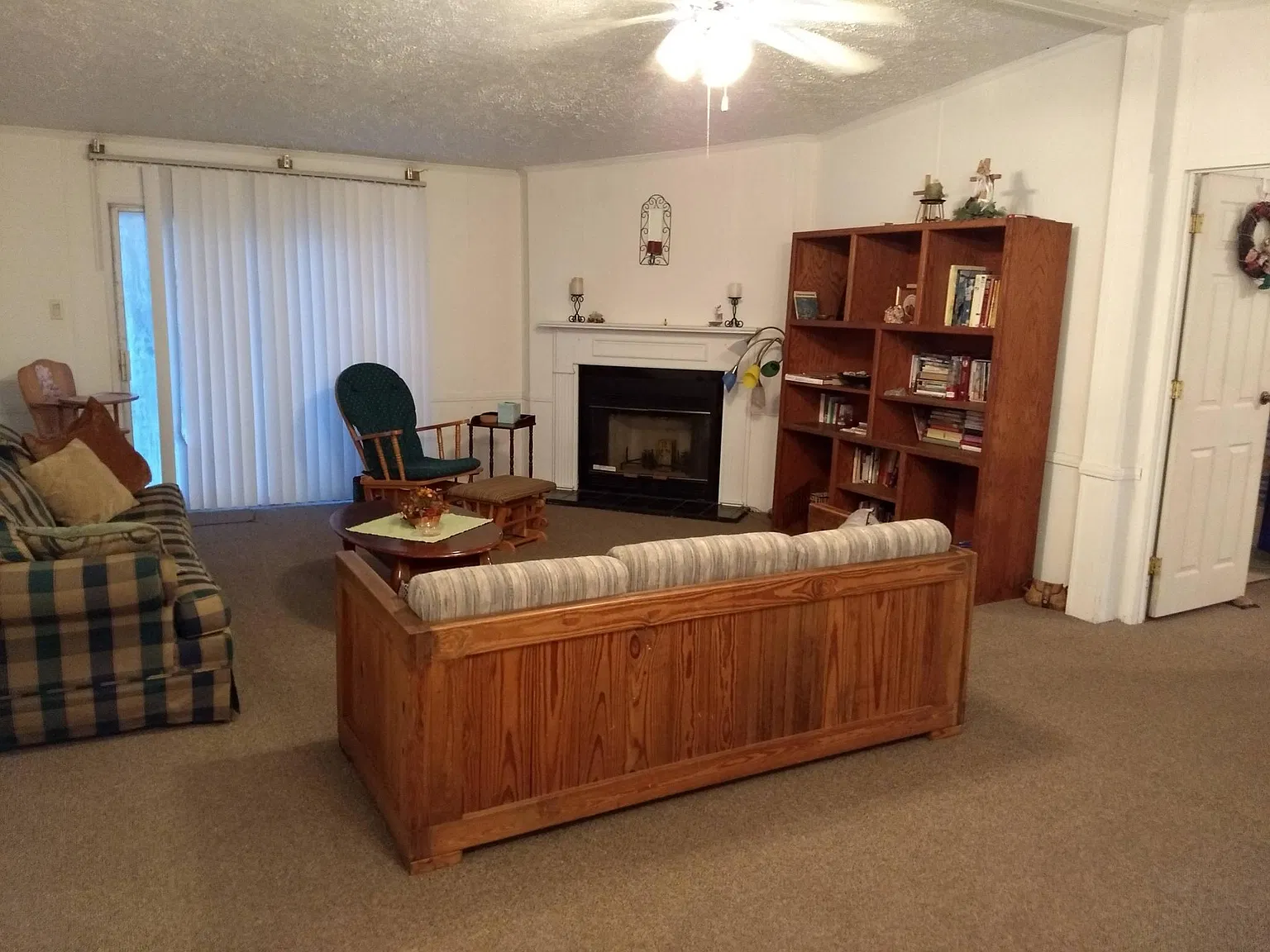 3 bed, 1620 sqft, $1,600 — Photo 3