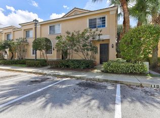 4724 NW 57th Pl, Coconut Creek, FL 33073