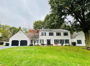 133 Alleyne Dr, Pittsburgh, PA 15215